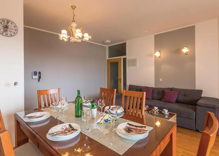 Apartman Gradiscanskih Hrvata Makarska